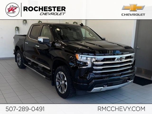 2024 Chevrolet Silverado 1500 High Country in Black — front three-quarter view