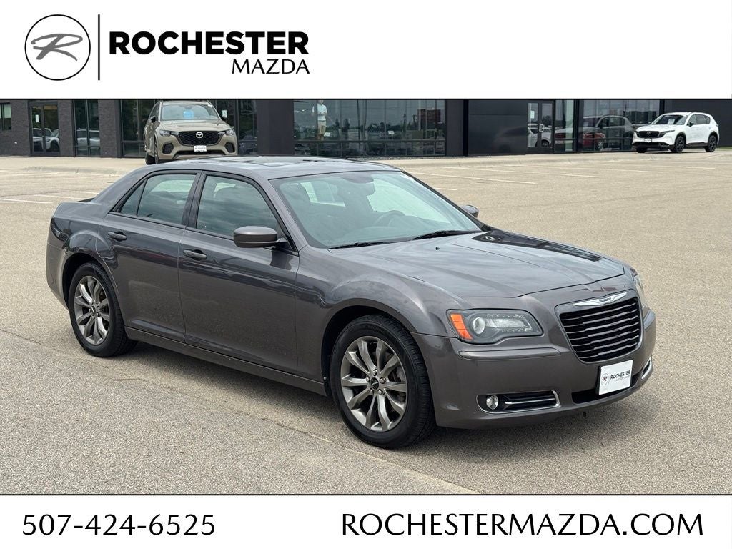 2014 Chrysler 300 S in Granite Crystal Metallic Clearcoat — front three-quarter view