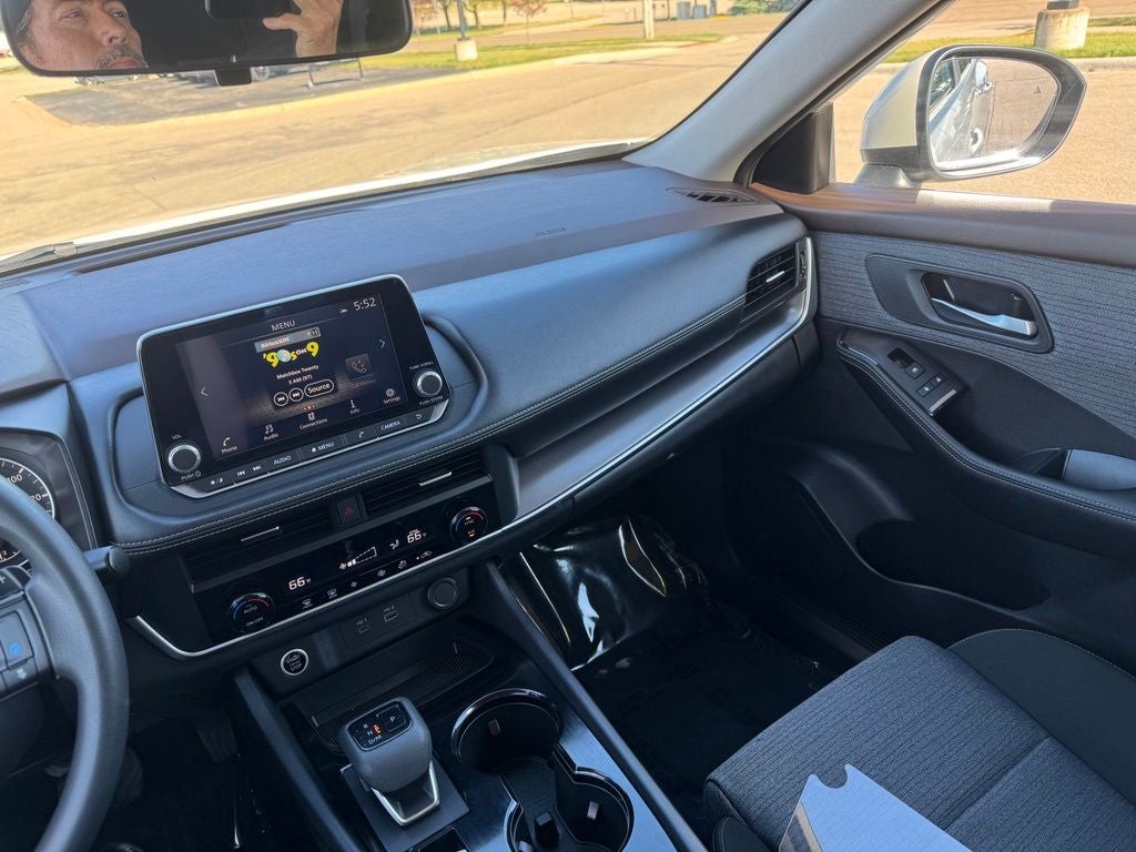 2023 Nissan Rogue — side profile view