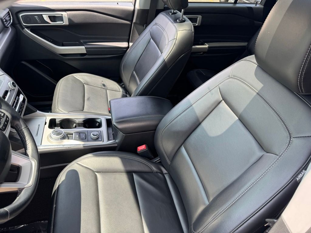 2023 Ford Explorer — detail view