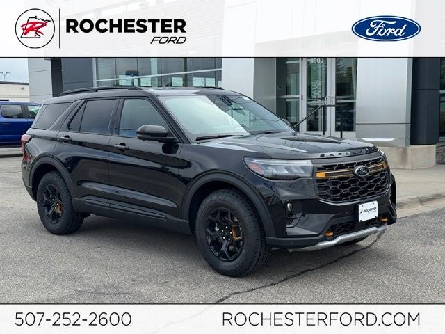 2026 Ford Explorer Tremor w/1 Year BlueCruise + Keyless Entry Keypad in Agate Black Metallic — front three-quarter view