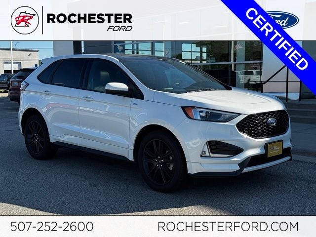 2024 Ford Edge ST Line in Star White Metallic Tri-Coat — front three-quarter view