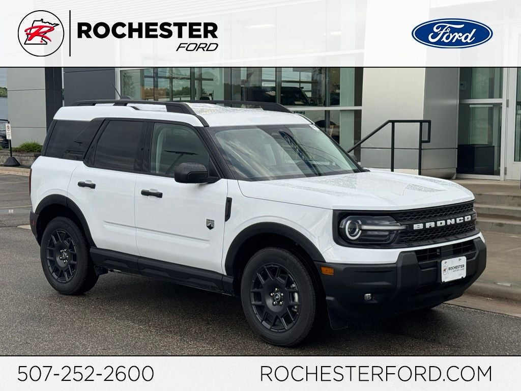 2026 Ford Bronco Sport Big Bend in Oxford White — front three-quarter view