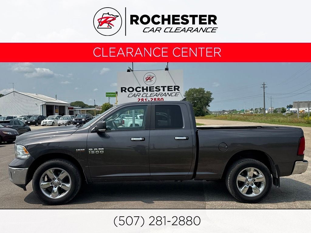 2016 RAM 1500 Big Horn in Crystal Metallic — front three-quarter view