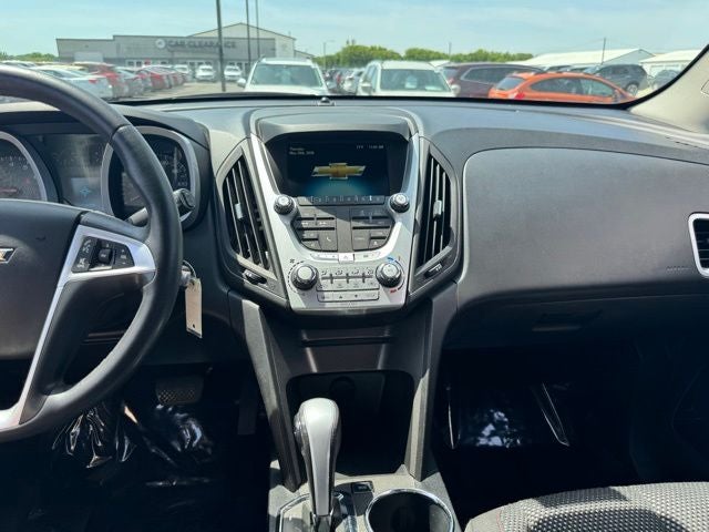 2012 Chevrolet Equinox — side profile view